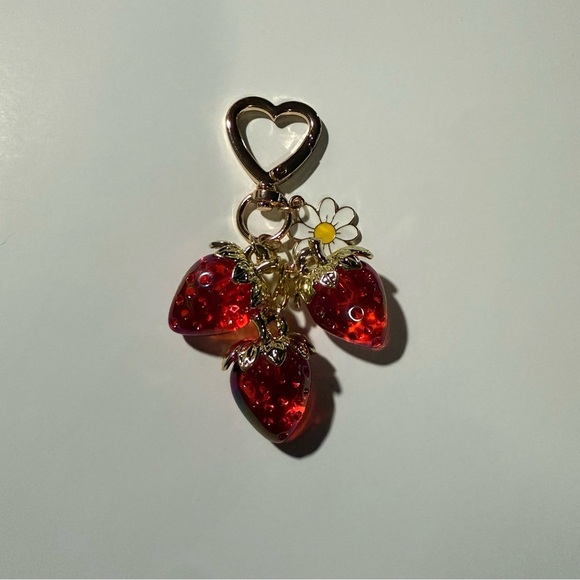 Cute Strawberry Bag Pendant Keychain Kawaii Heart Flower Daisy Purse - Picture 4 of 8